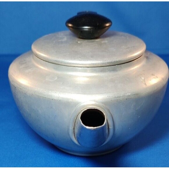 Mirro 1536M 6 Cup Aluminum Coffee Tea Pot Bakelite Handle Vintage MCM USA - Picture 6 of 9